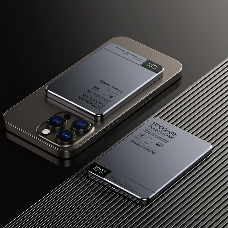 Magnetic Qi Wireless Charger PD20W Power Bank in Cameroon